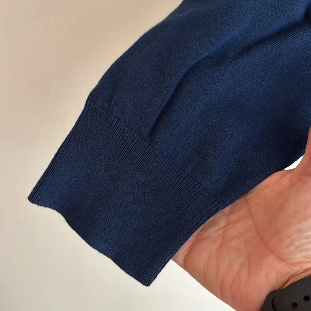 J. Crew Deep Blue Long Sleeve 100% cotton knit sweater men Classic crewneck LG